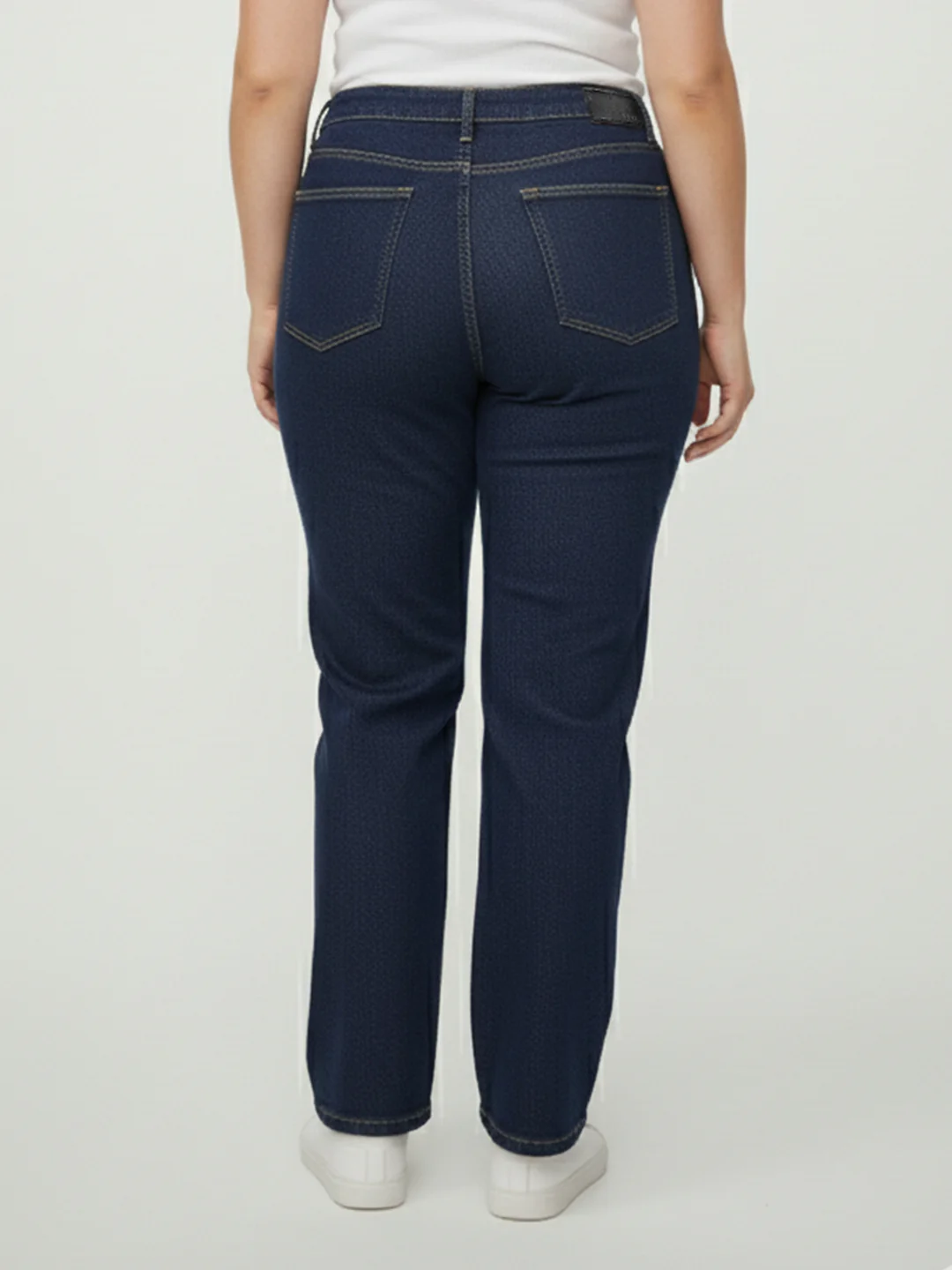 Kraus Kurve Women Blue High-Rise Slim Straight Jeans - Image 3