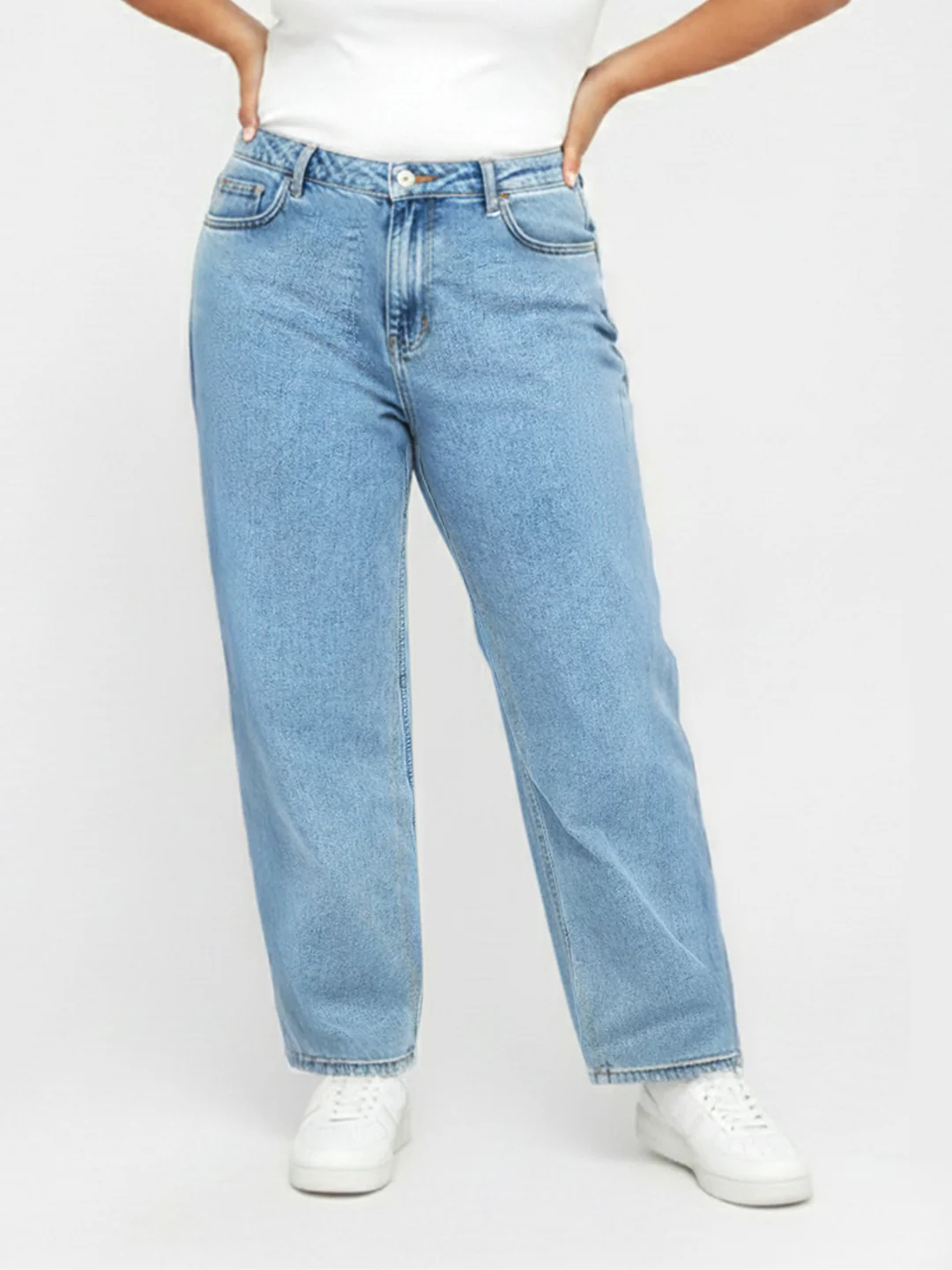 Kraus Kurve Women Light Blue High-Rise Baggy Jeans - Image 2