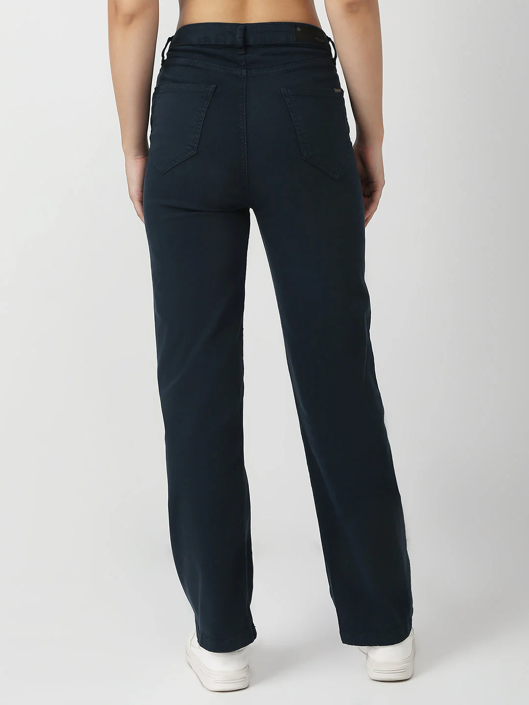 Women Airforce Loose Straight Jeans - Image 3