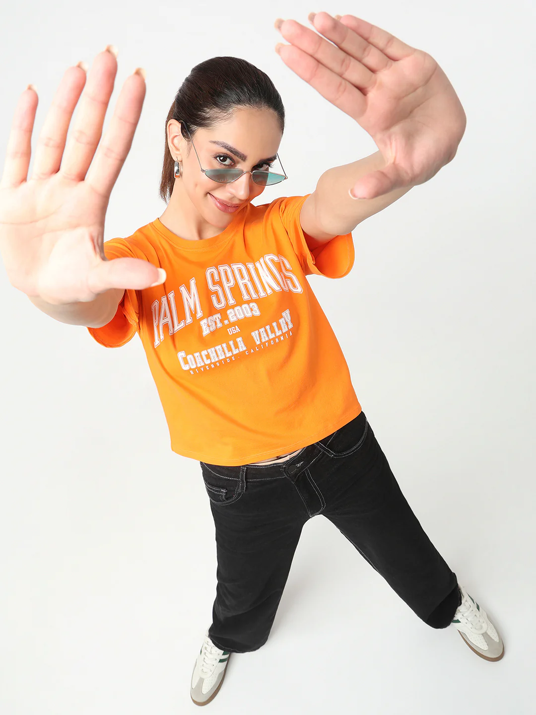 Women Autumn Glory Graphich Crop Tees