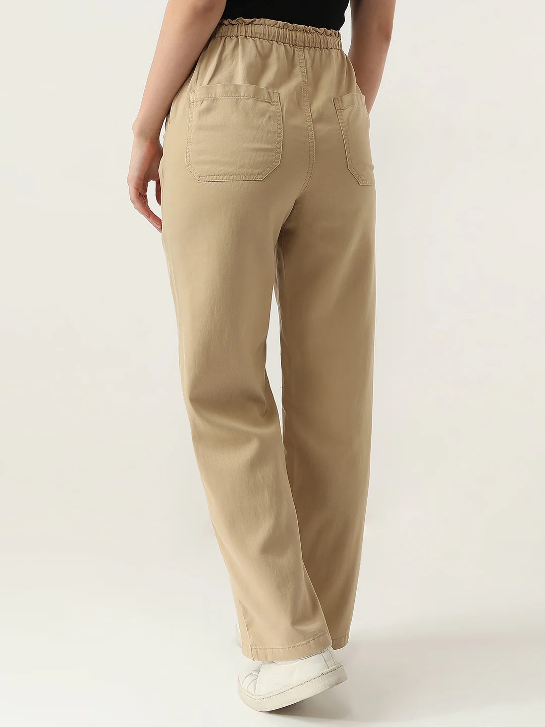 Women Beige Loose Straight Fit Trouser - Image 3
