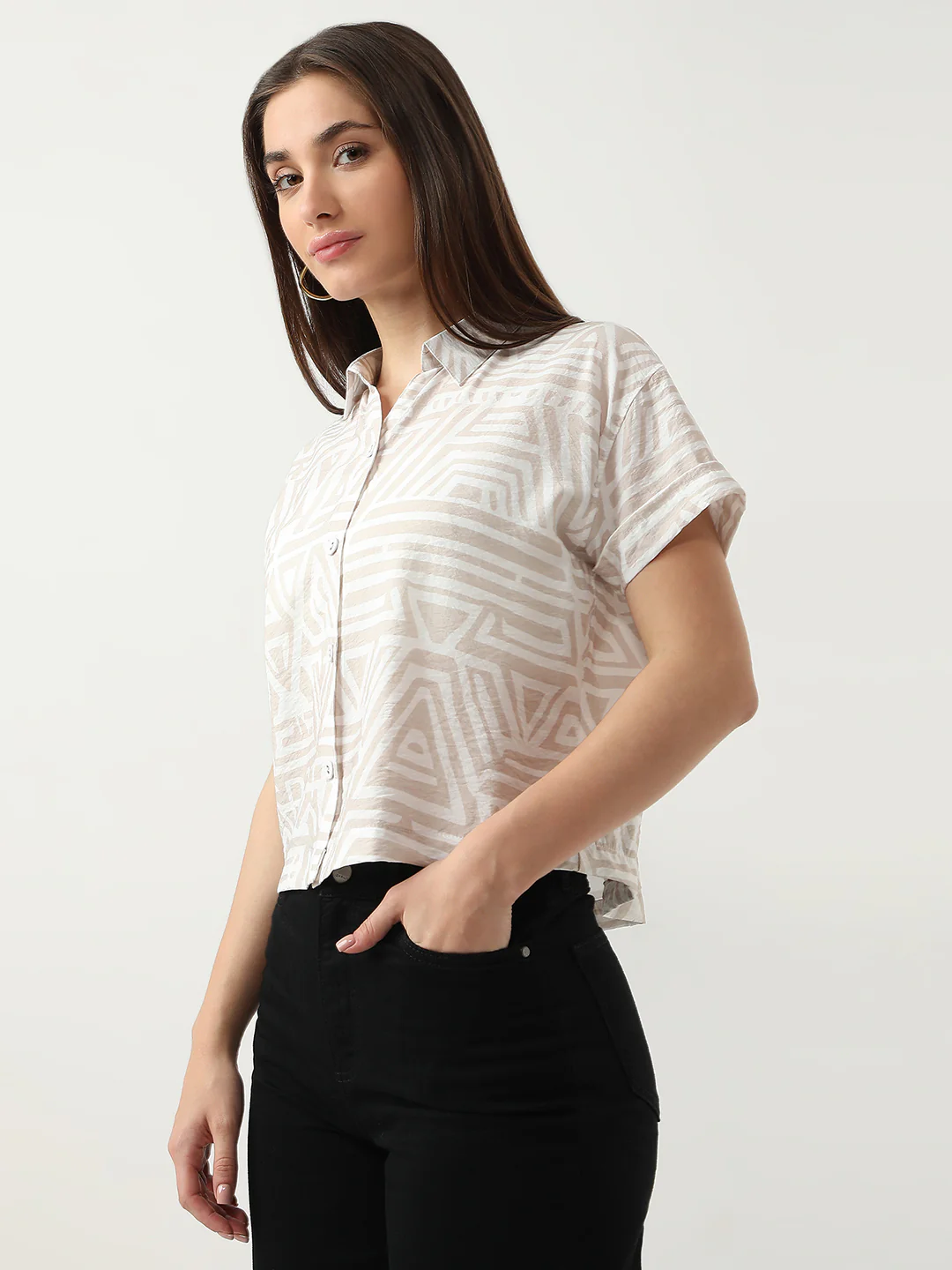 Women Beige/White Crop Shirt - Image 6
