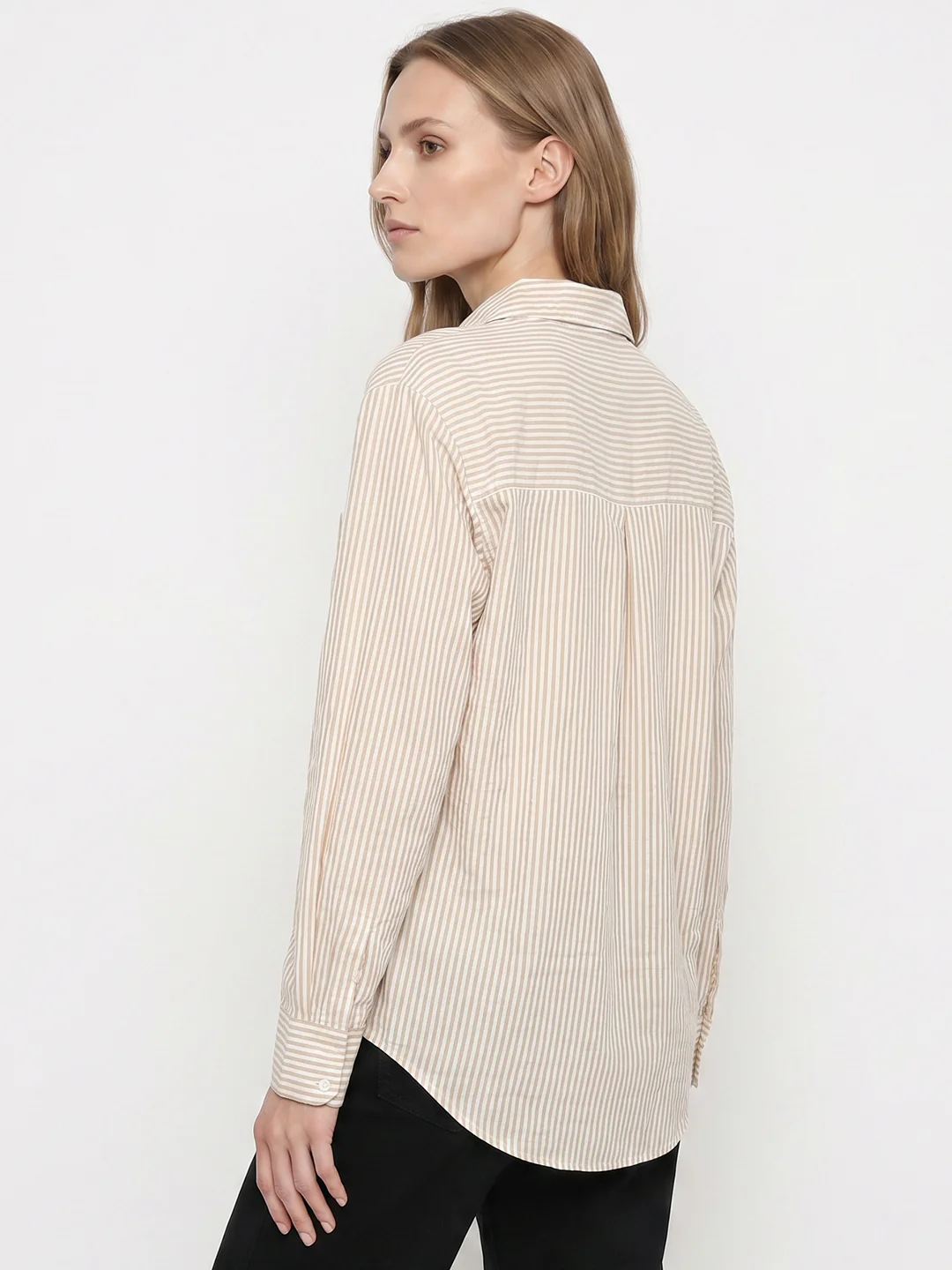 Women Beige/White Oversized Shirt - Image 3