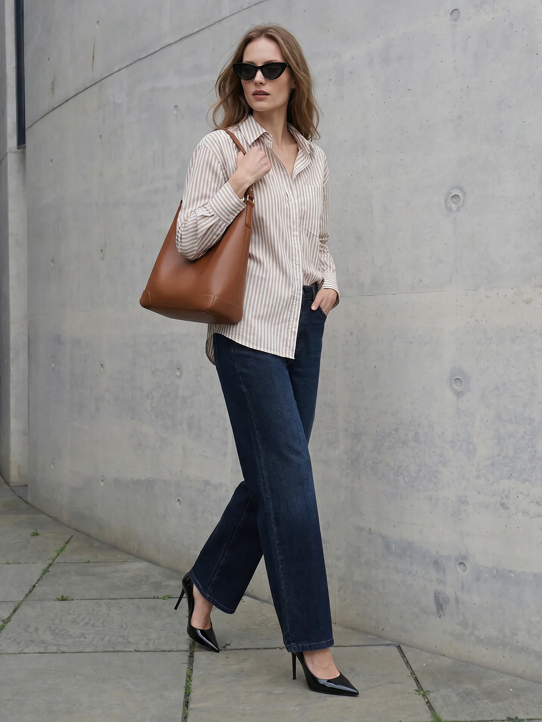 Women Beige/White Shirt