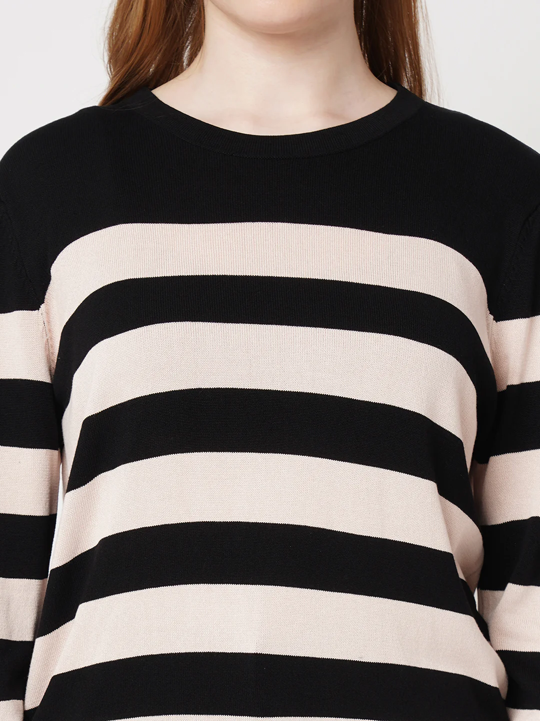 Women Black/Beige Flat Knit - Image 4