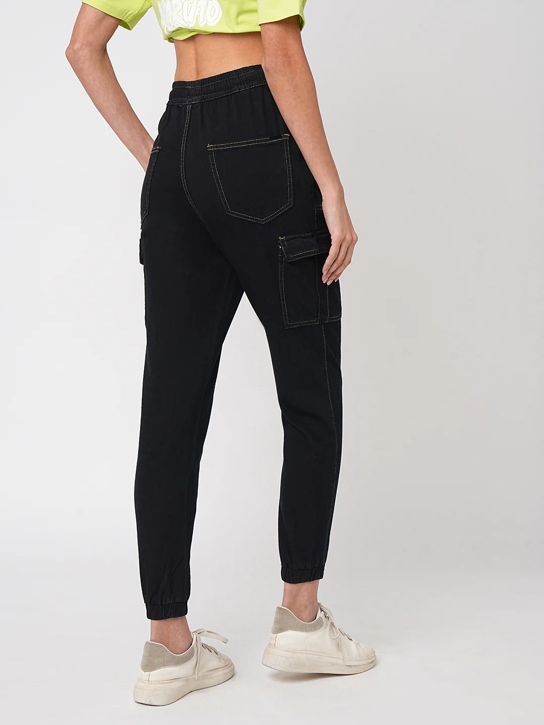 Women Black Cargo Joggers - Image 3