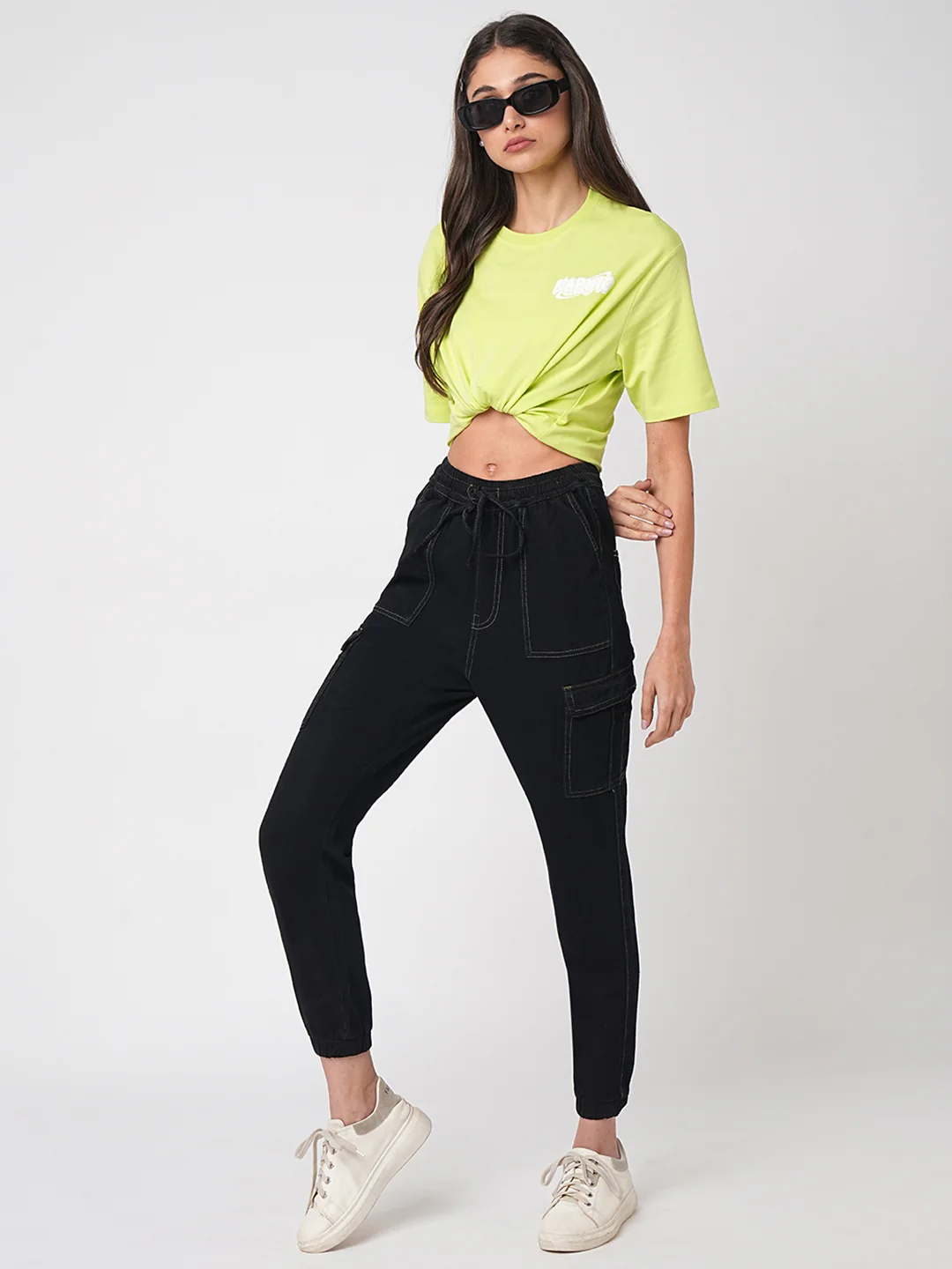 Women Black Cargo Joggers - Image 4