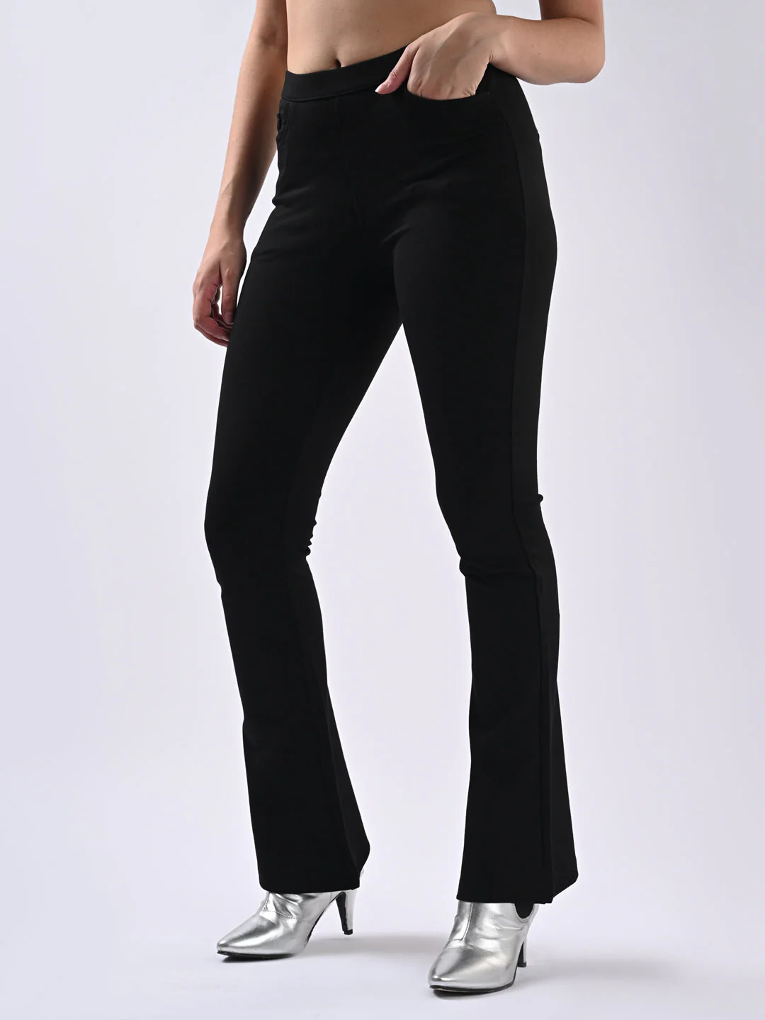Women Black Flare Treggings - Image 4