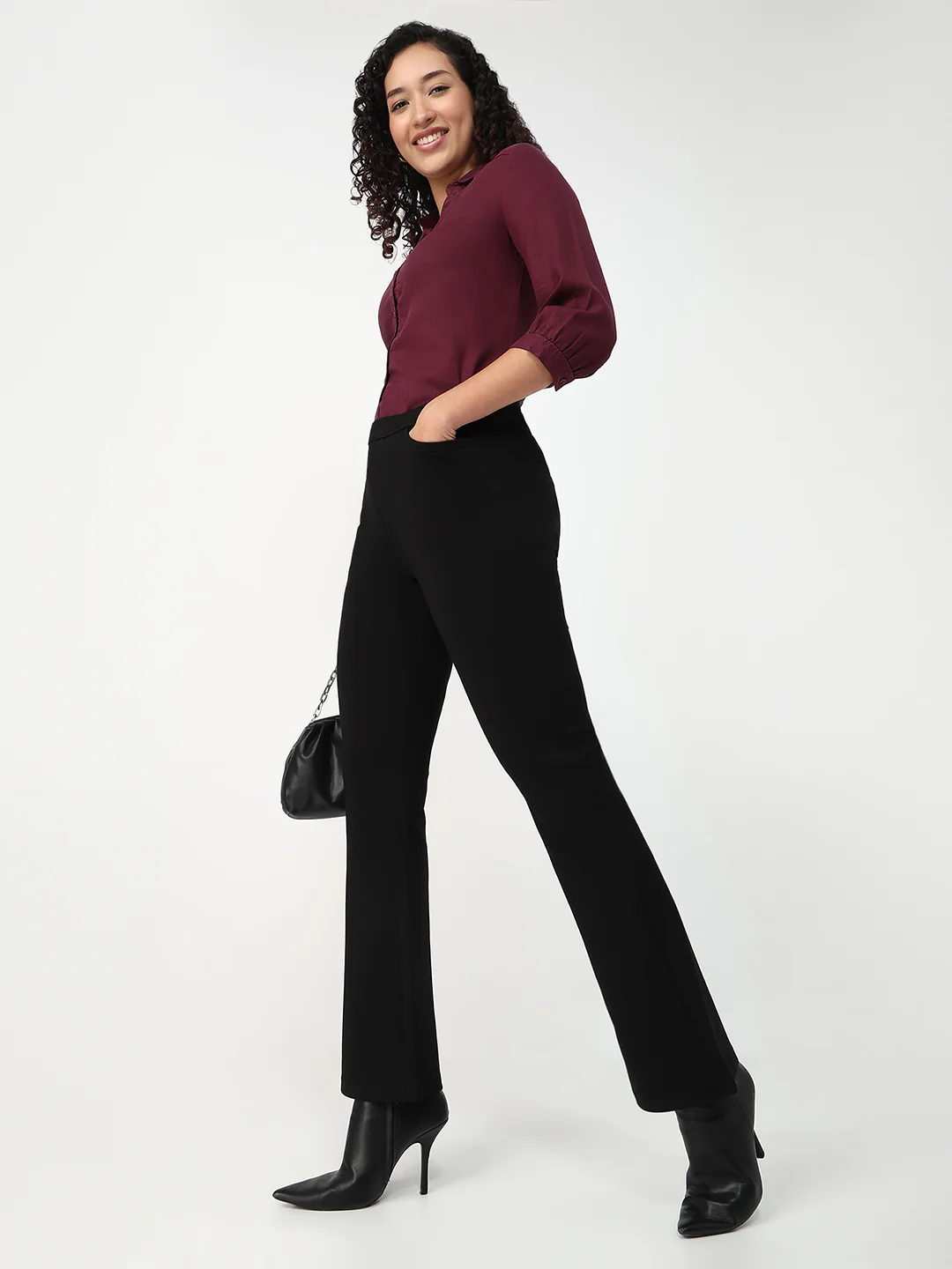 Women Black Flare Treggings