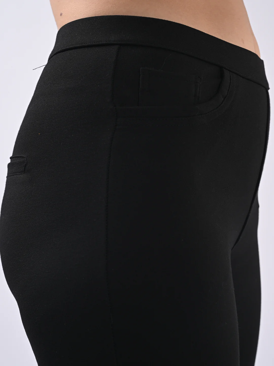 Women Black Flare Treggings - Image 5