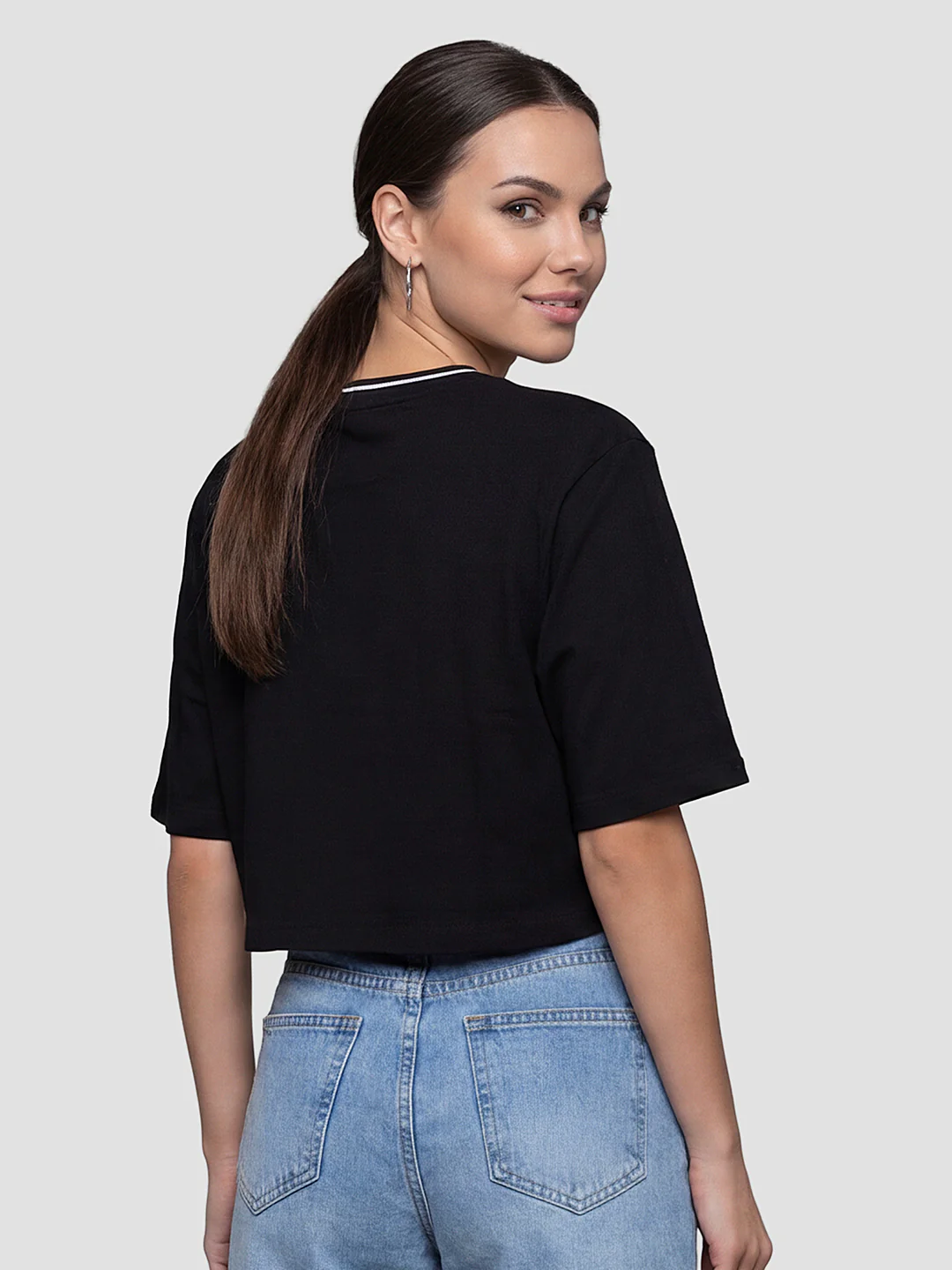 Women Black Graphic Crop Tees - Image 3