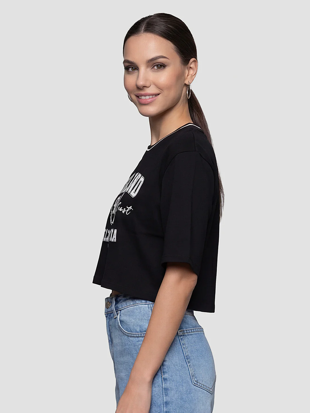 Women Black Graphic Crop Tees - Image 5