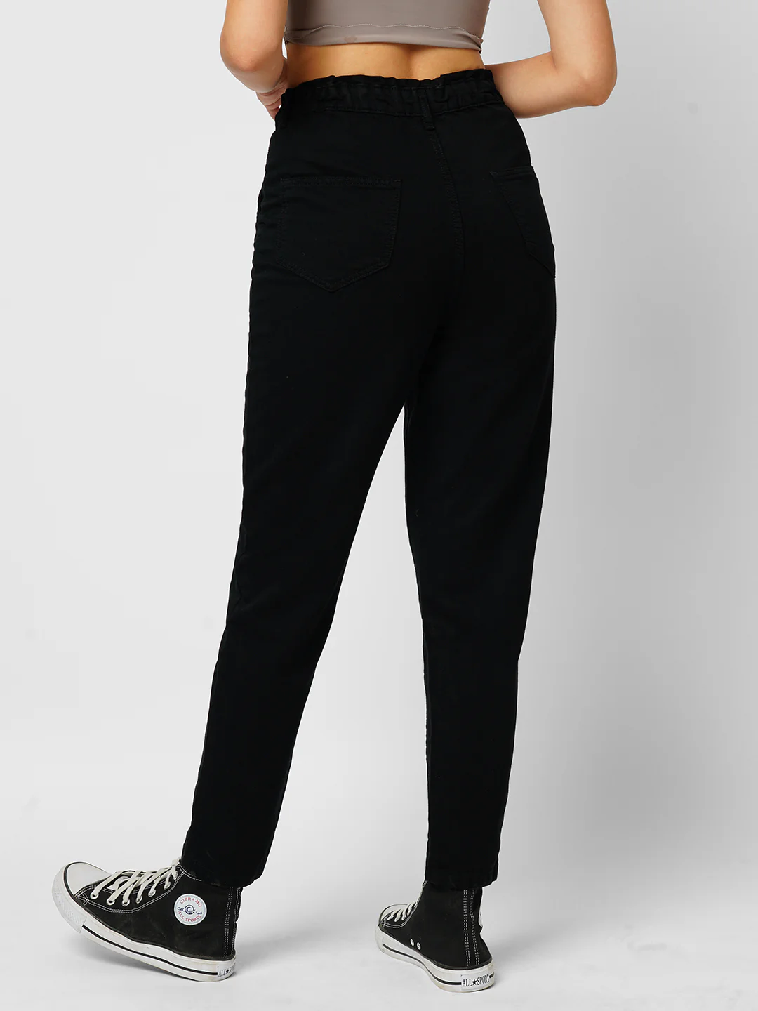 Women Black High-Rise Baggy Fit Jeans - Image 3
