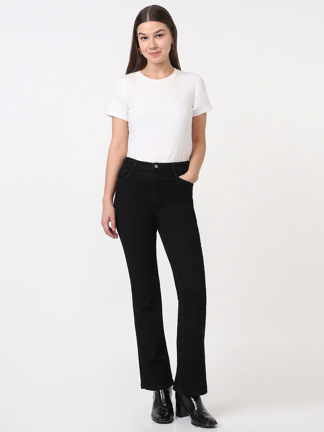 Women Black High-Rise Flare Jeans - Image 4