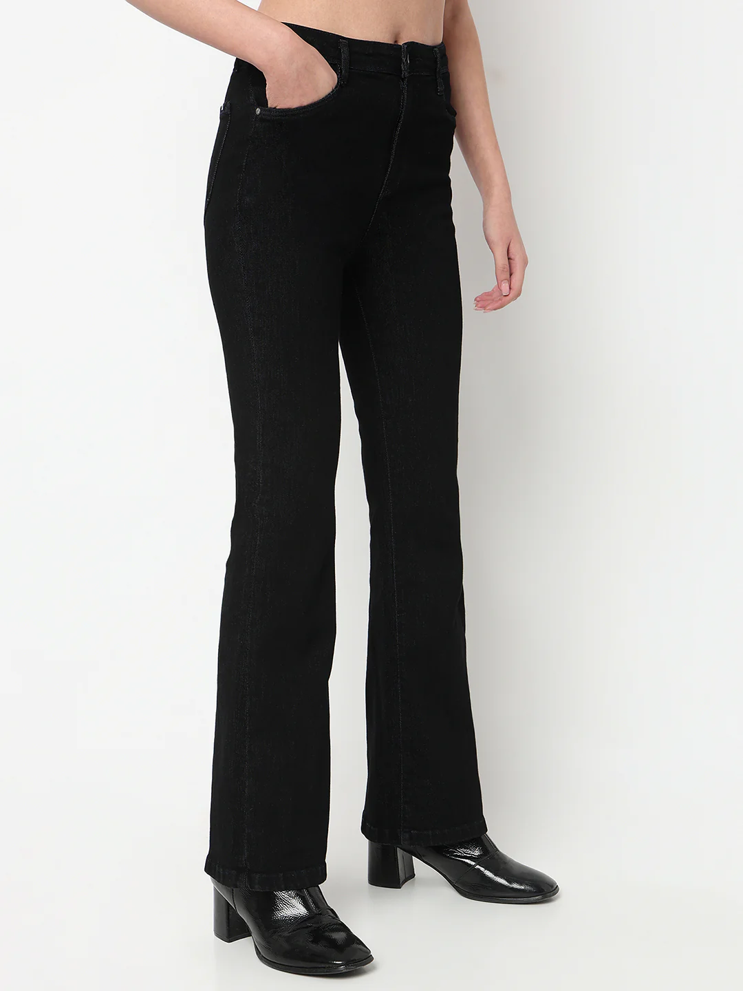Women Black High-Rise Flare Jeans - Image 6