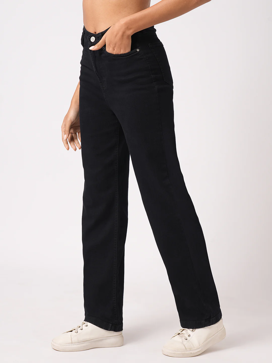 Women Black High-Rise Loose Straight Jeans - Image 6