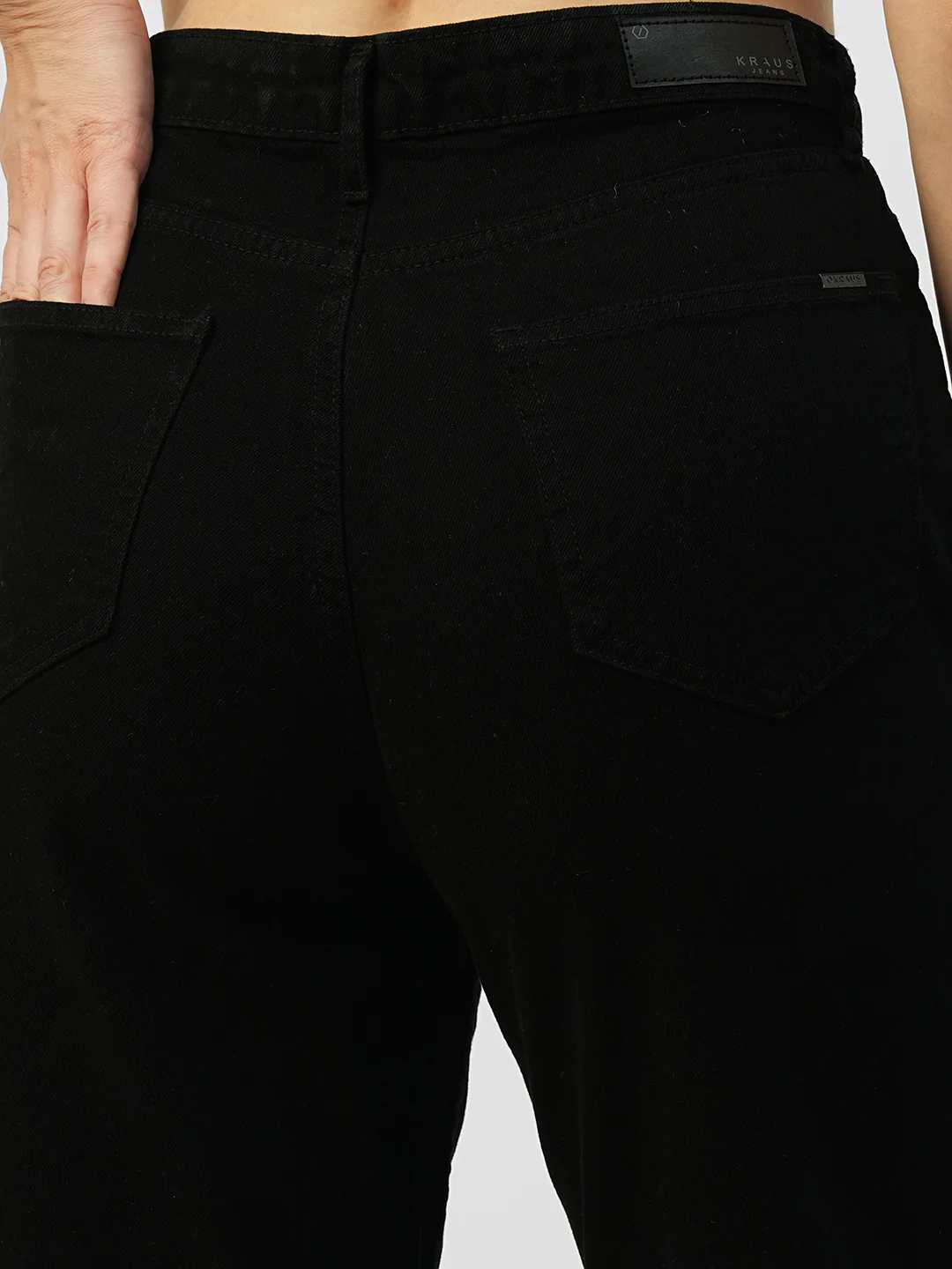 Women Black High-Rise Relaxed Straight Fit Jeans - Image 6