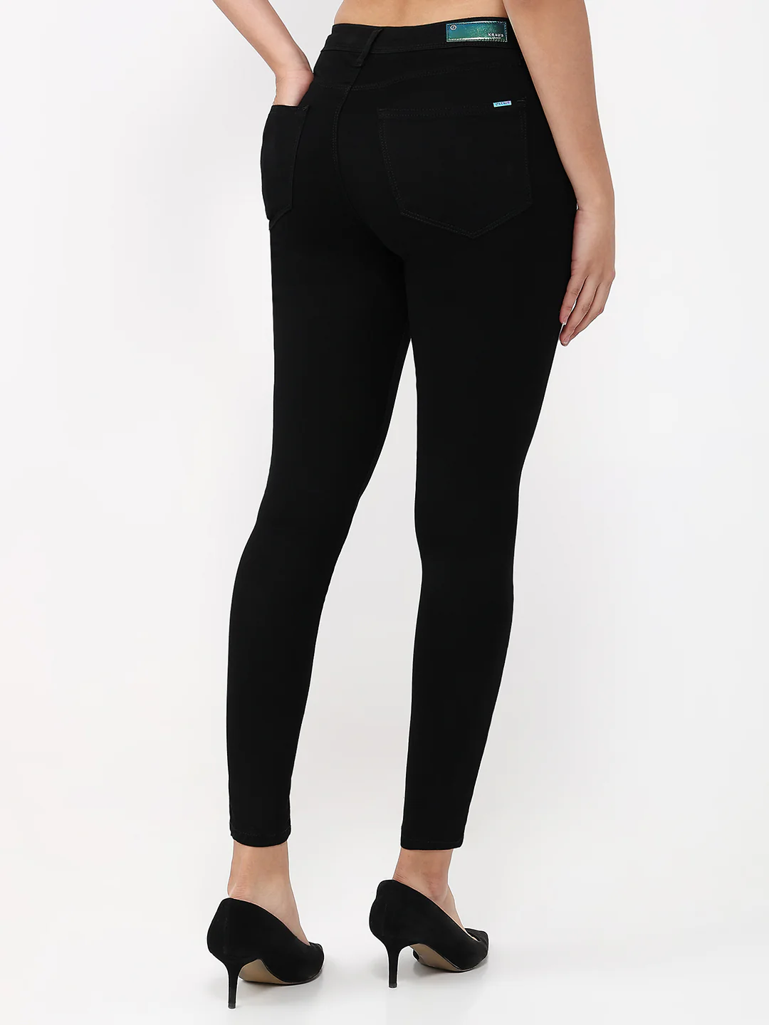 Women Black High-Rise Skinny Jeans - Image 3