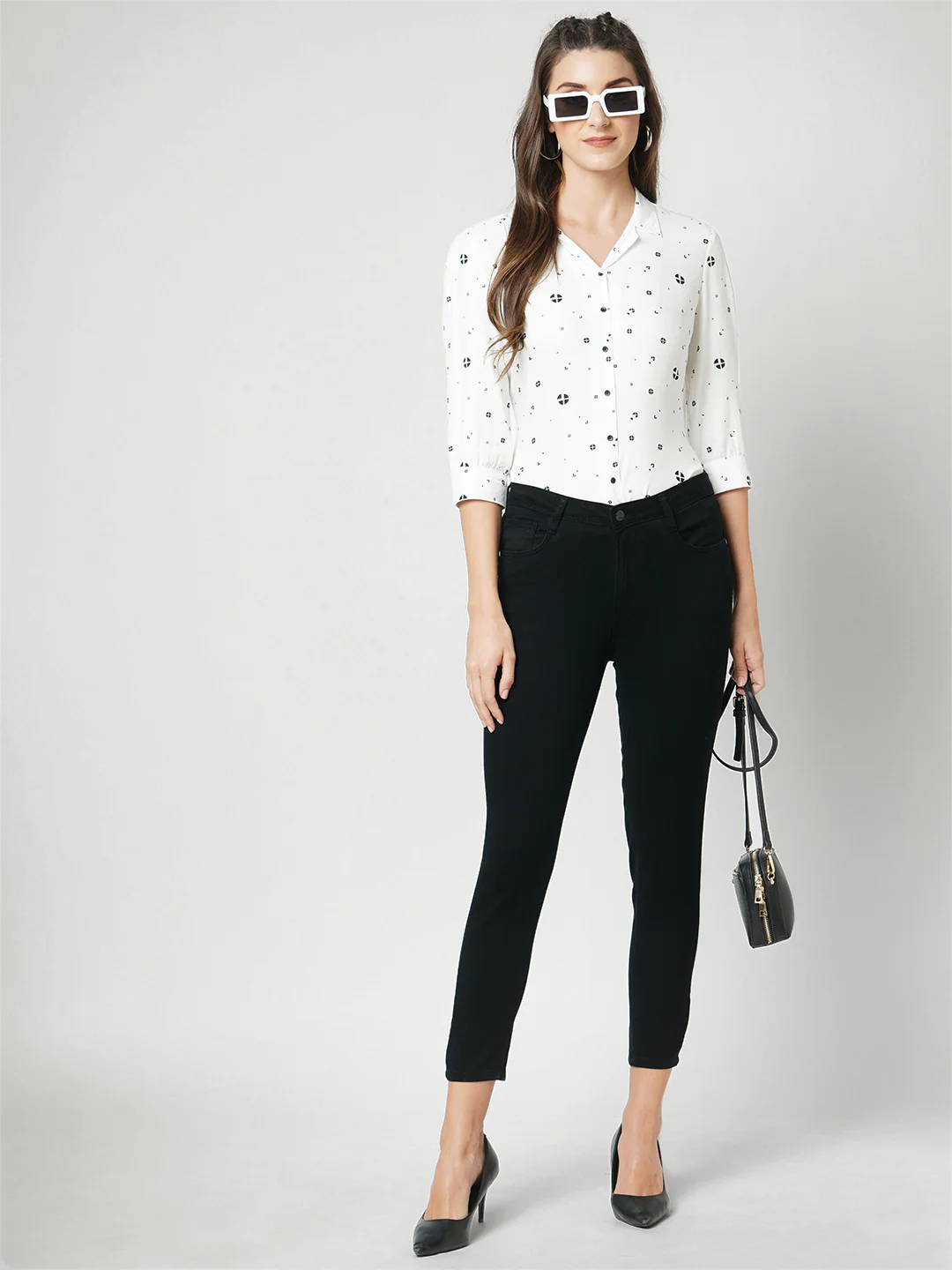 Women Black High-Rise Skinny Jeans - Image 2