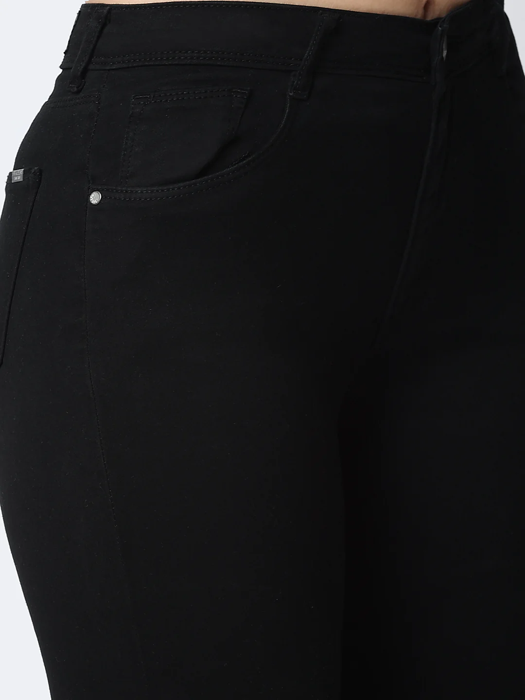 Women Black High-Rise Skinny Jeans - Image 4