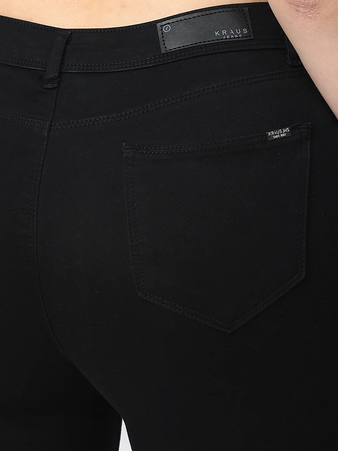Women Black High-Rise Skinny Jeans - Image 6