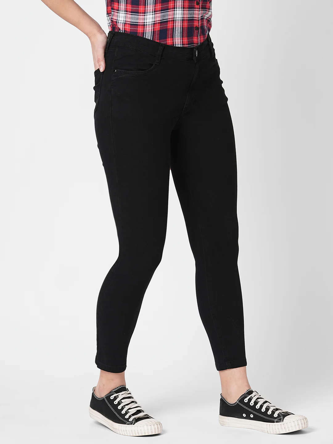 Women Black High-Rise Skinny Jeans - Image 5