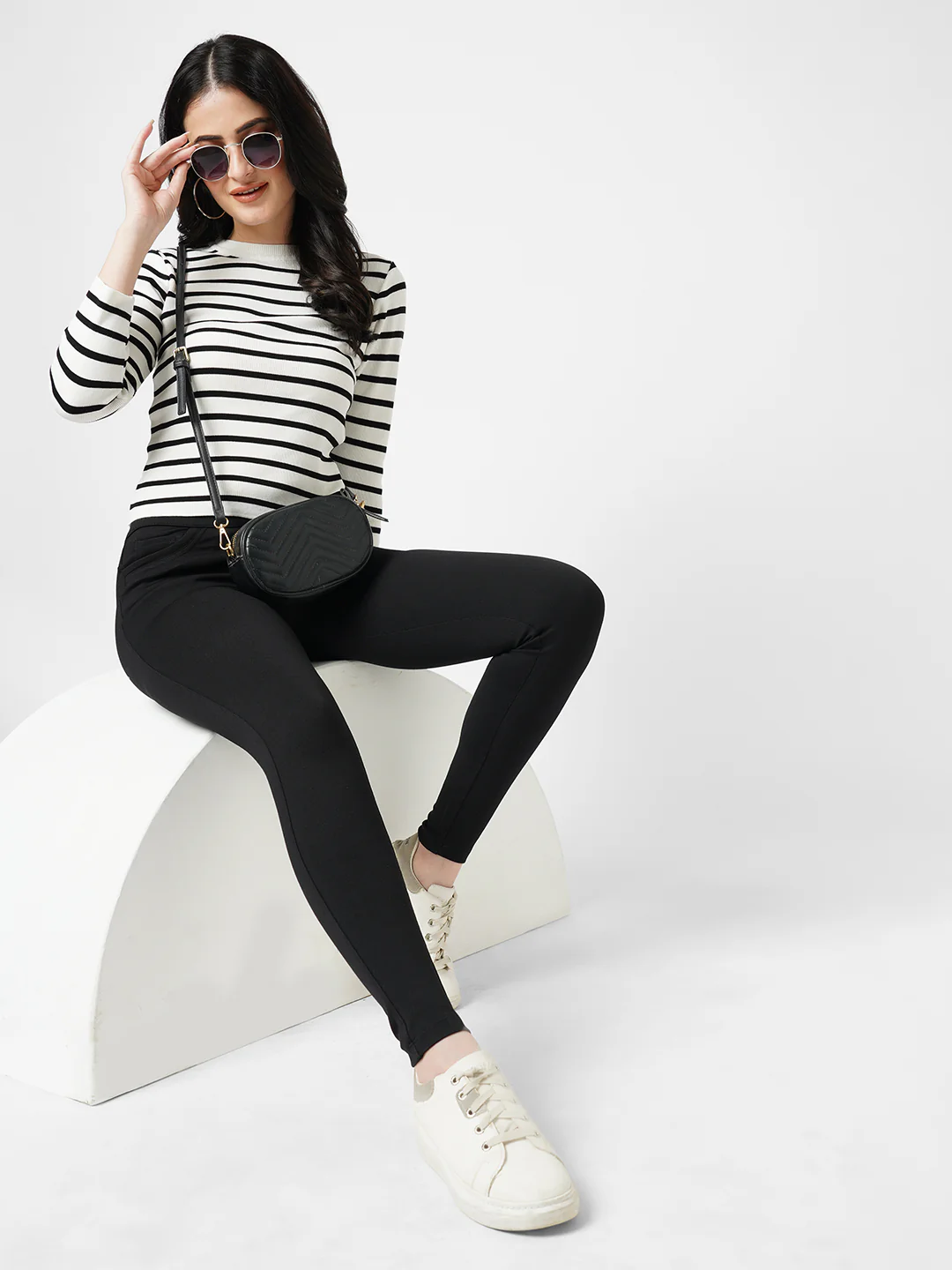 Women Black High-Rise Skinny Treggings
