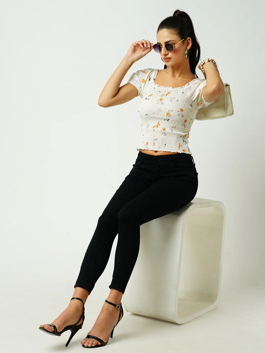 Women Black High-Rise Slimming Skinny Jeans - Image 4