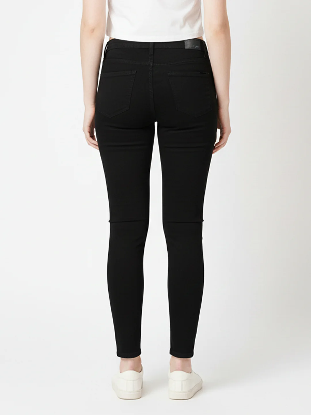 Women Black High-Rise Slimming Skinny Jeans - Image 3