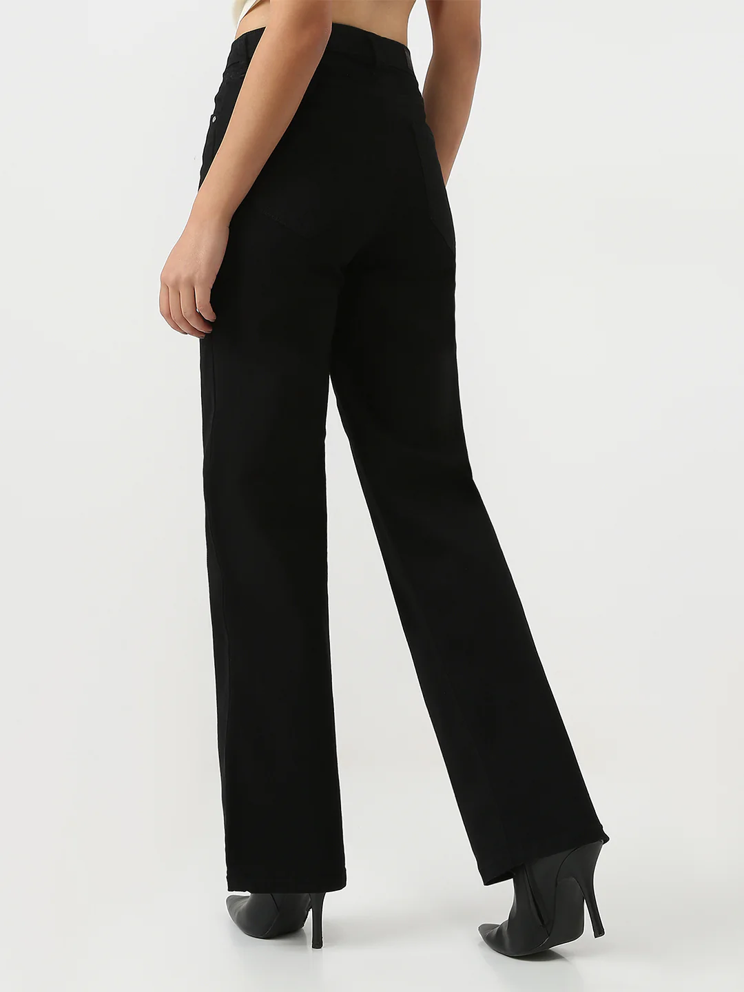 Women Black High-Rise Straight Fit Jeans - Image 3