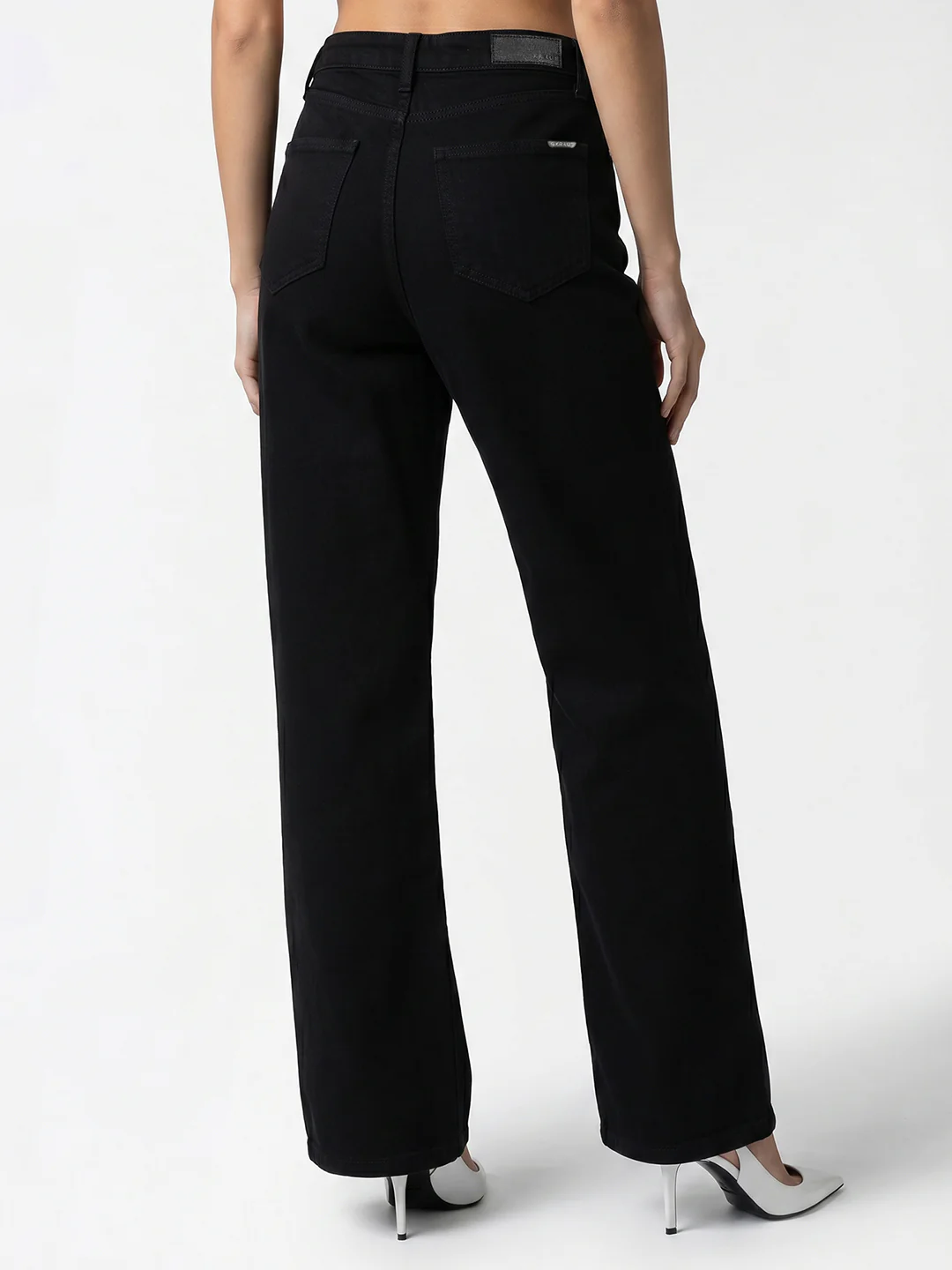 Women Black High-Rise Super Wide Leg Jeans - Image 3