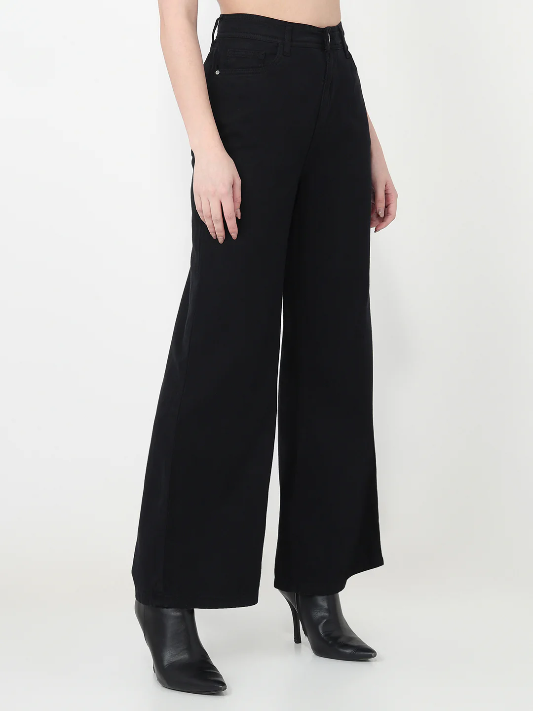 Women Black High-Rise Super Wide Leg Jeans - Image 6