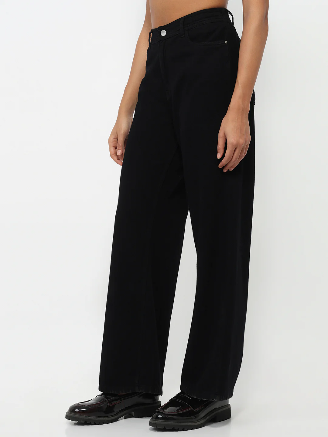 Women Black High-Rise Super Wide Leg Jeans - Image 8