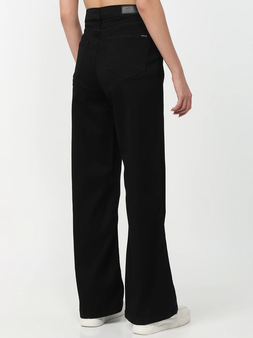 Women Black High-Rise Super Wide Leg Jeans - Image 3
