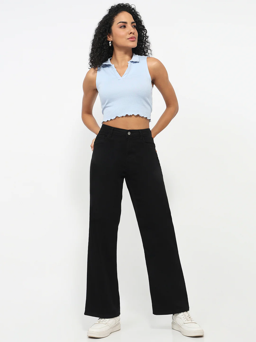 Women Black High-Rise Wide Leg Jeans - Image 4