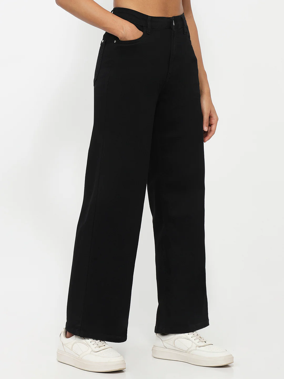 Women Black High-Rise Wide Leg Jeans - Image 6