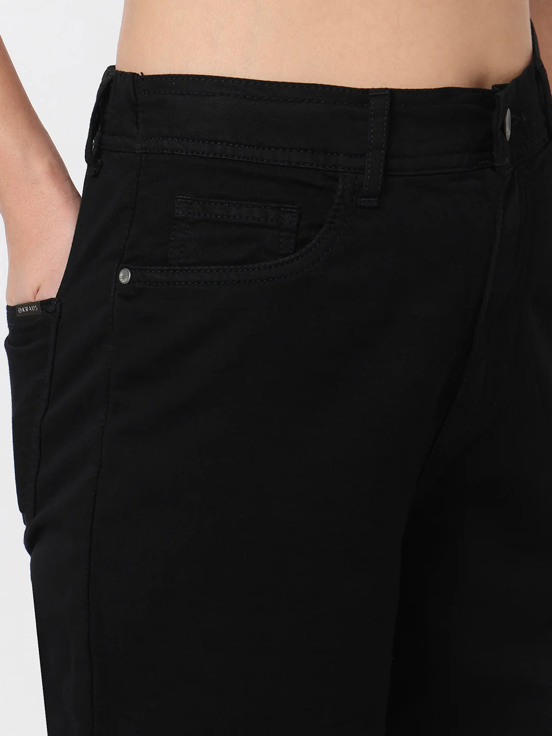 Women Black High-Rise Wide Leg Jeans - Image 5