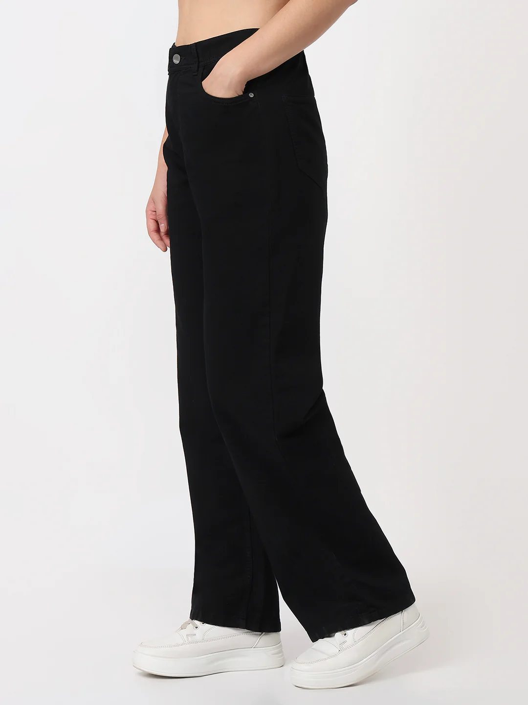 Women Black High-Rise Wide Leg Jeans - Image 8