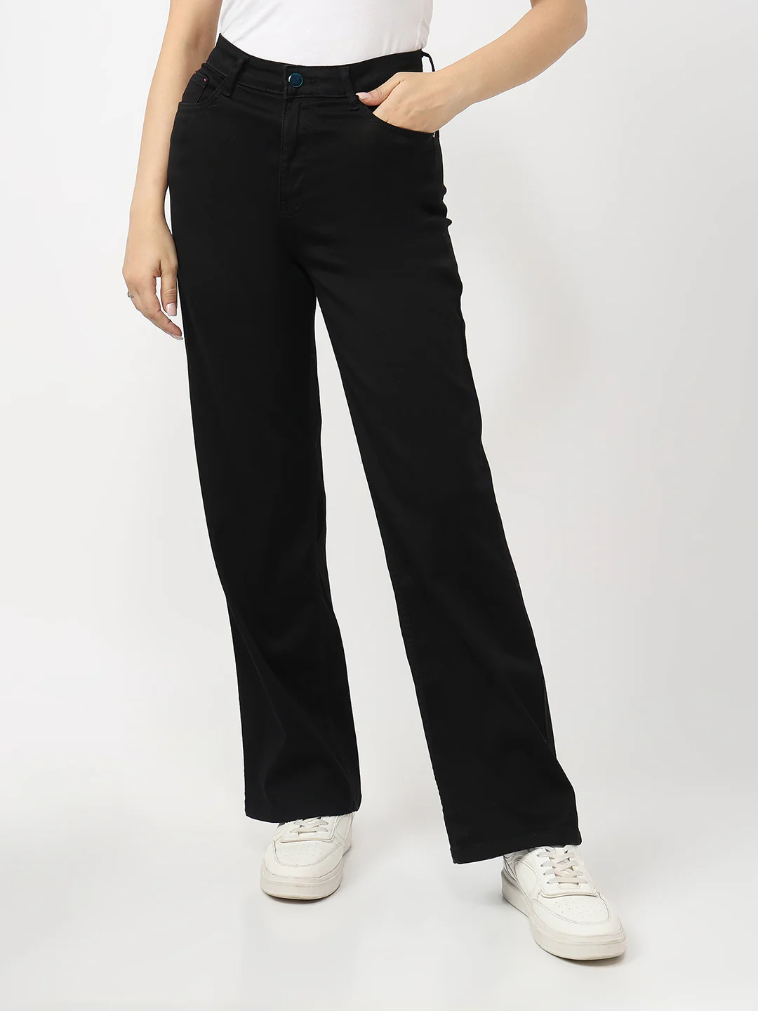 Women Black High-Rise Wide Leg Jeans - Image 2