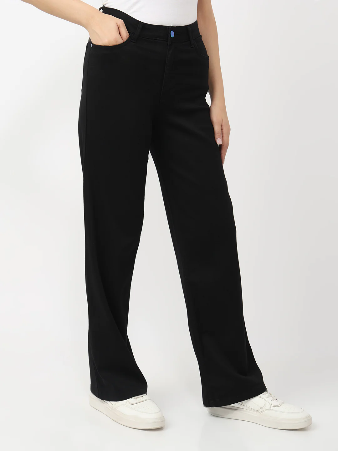 Women Black High-Rise Wide Leg Jeans - Image 4