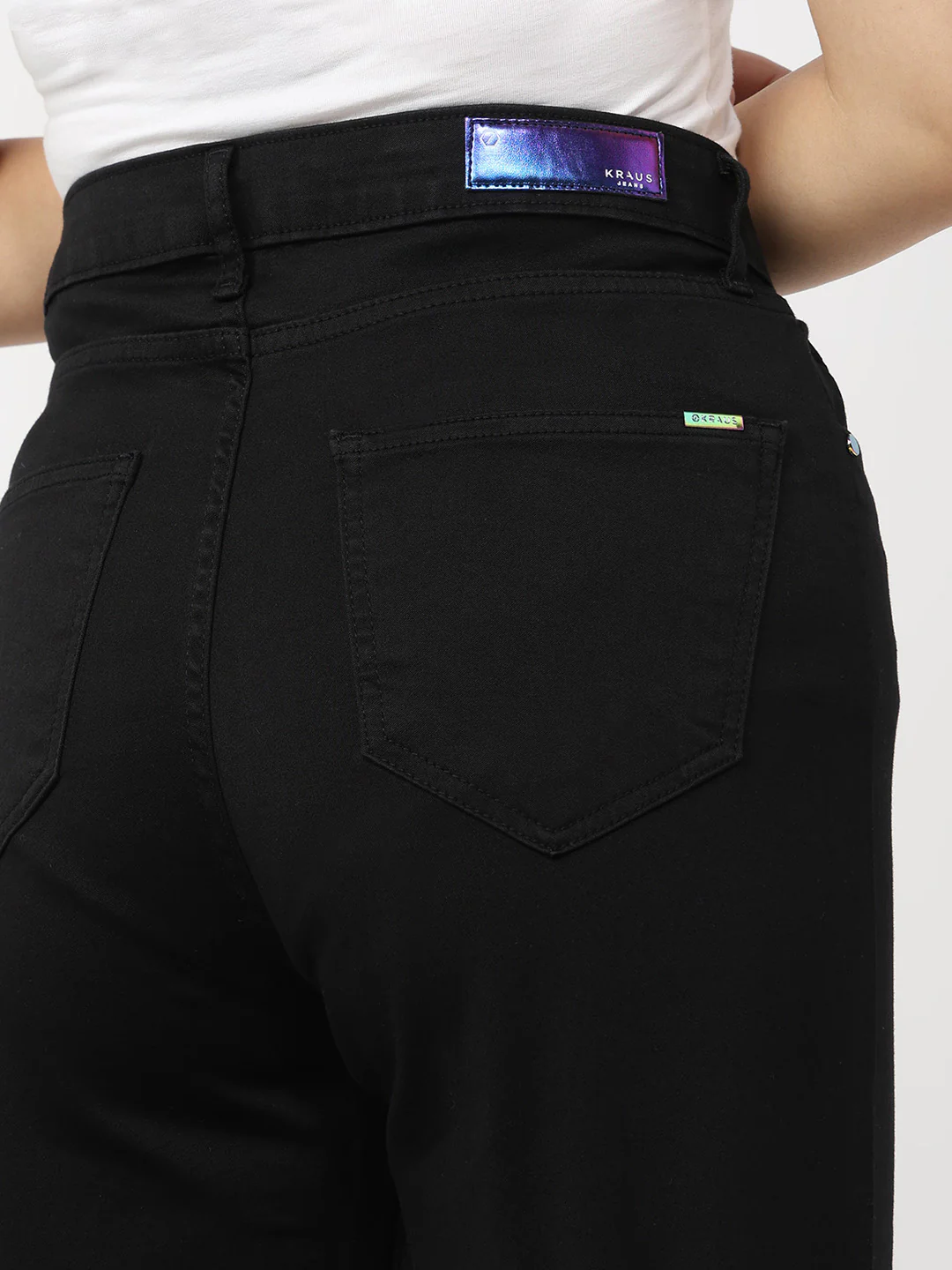 Women Black High-Rise Wide Leg Jeans - Image 6