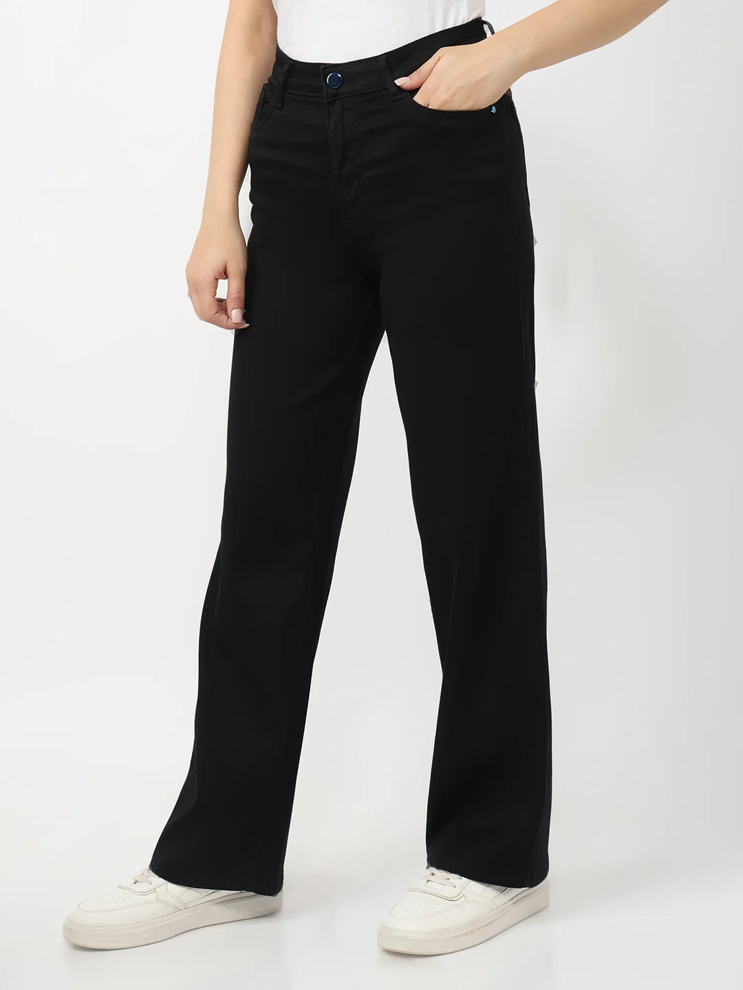 Women Black High-Rise Wide Leg Jeans - Image 7