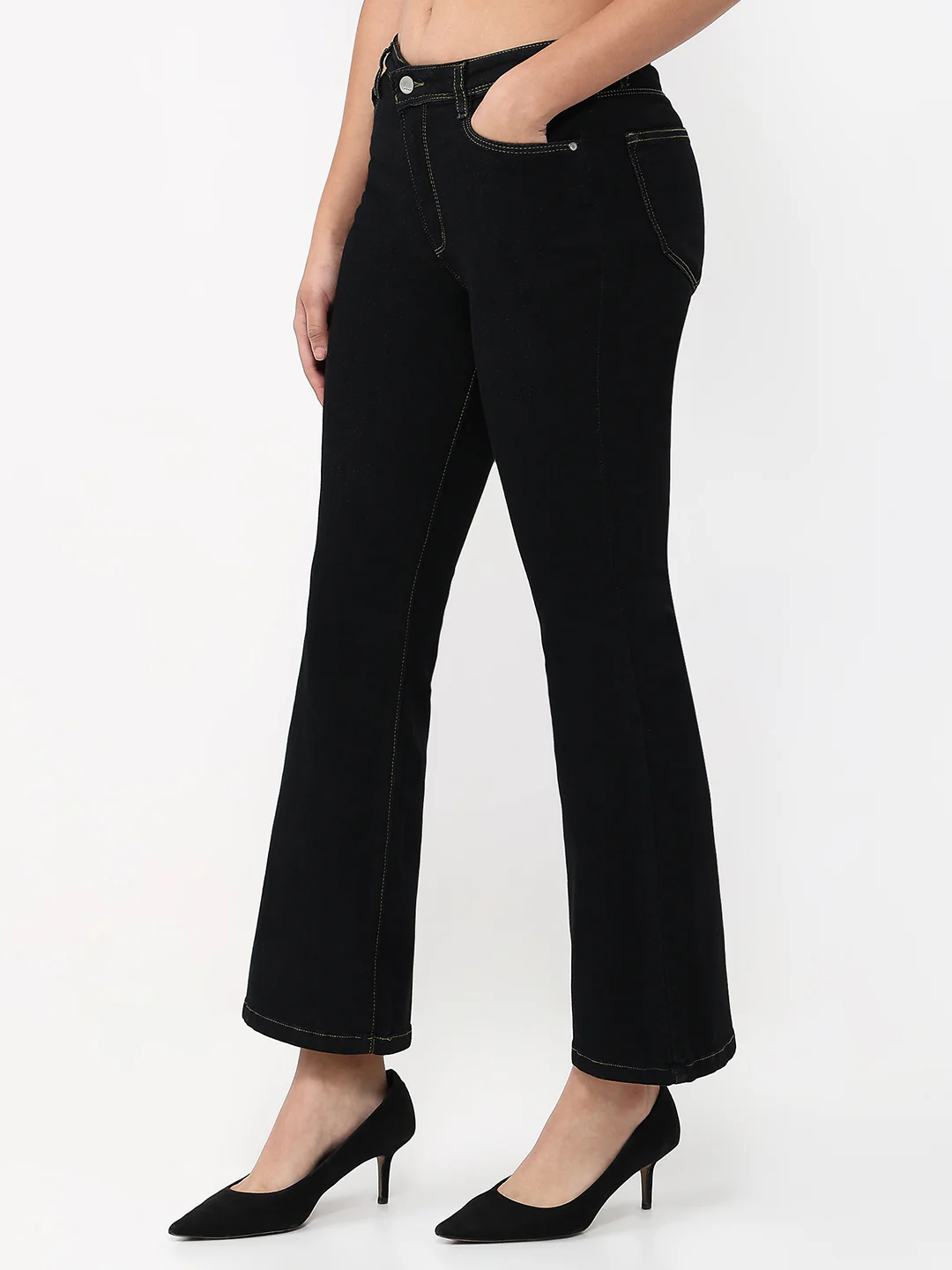 Women Black High-Rise Wide Leg Jeans - Image 6
