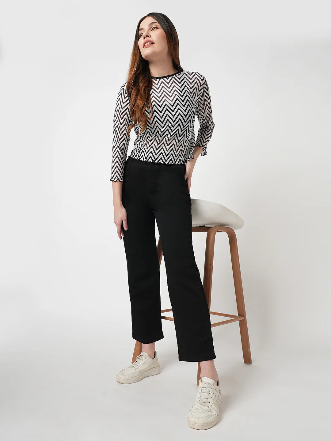 Women Black Joggers - Image 4