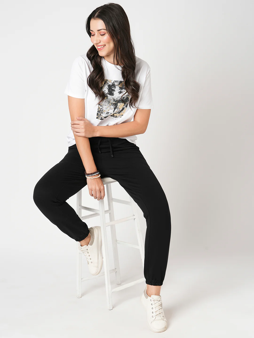 Women Black Mid-Rise Athleisure
