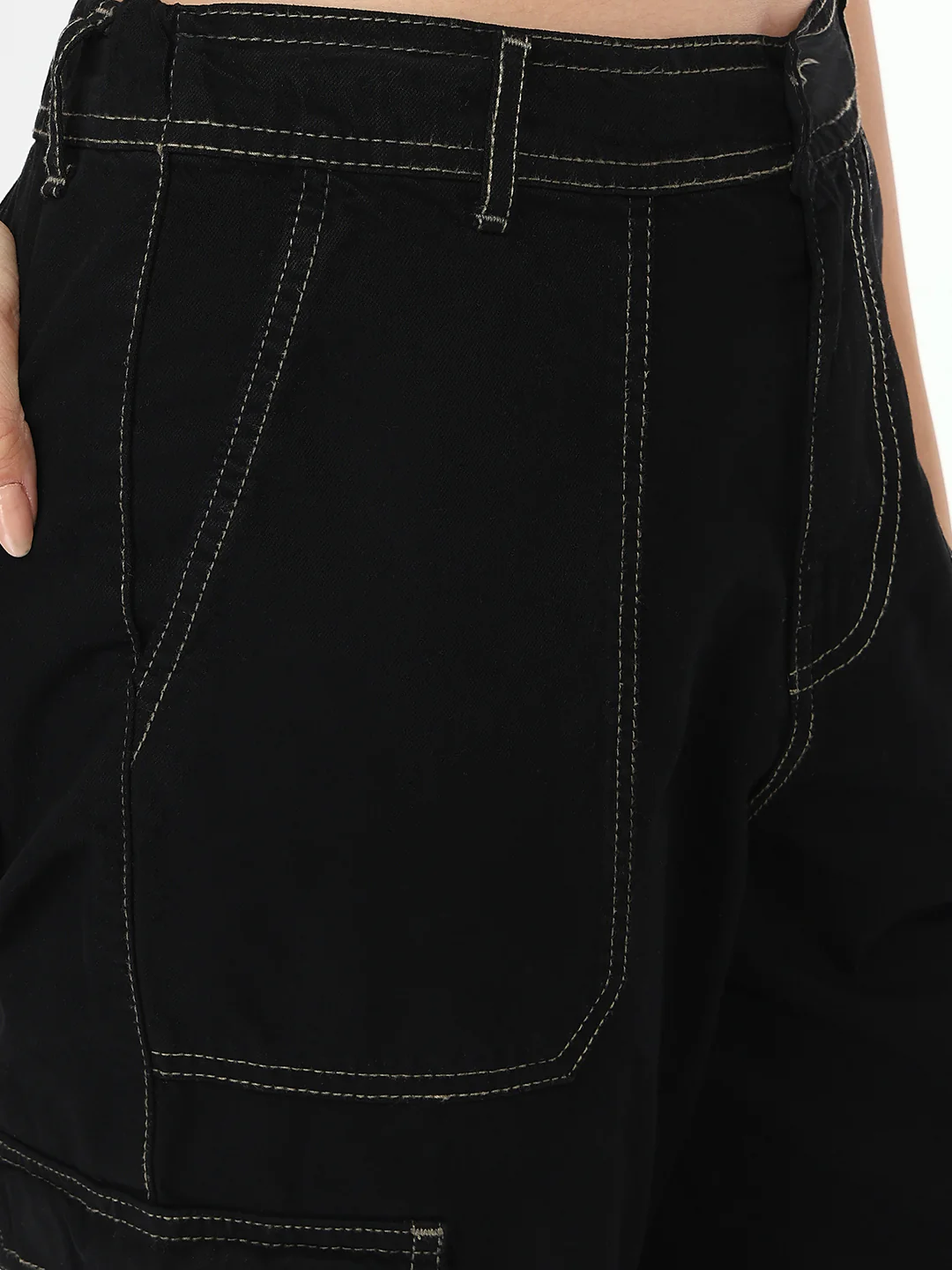 Women Black Mid-Rise Cargo - Image 4