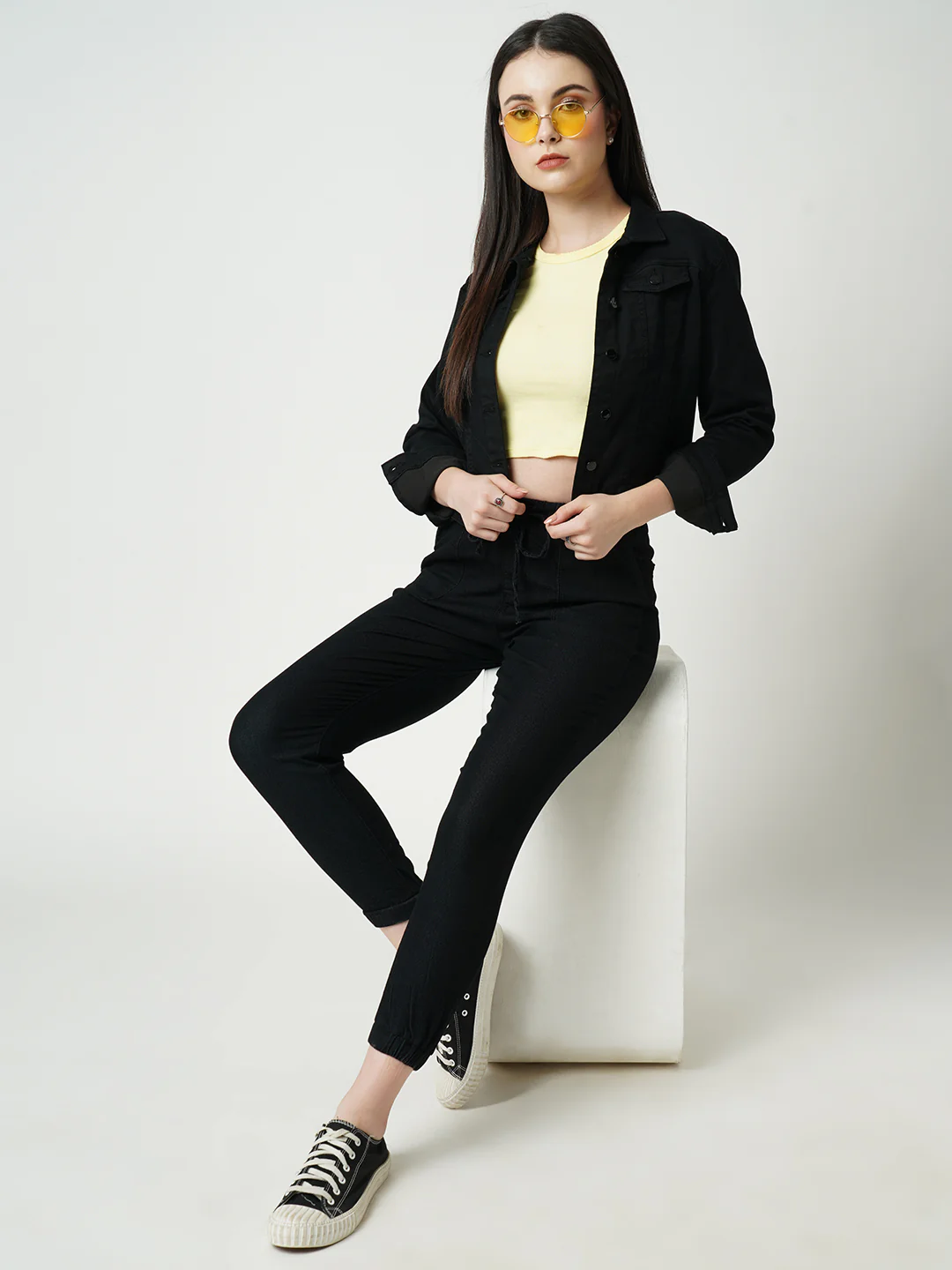 Women Black Mid-Rise Joggers