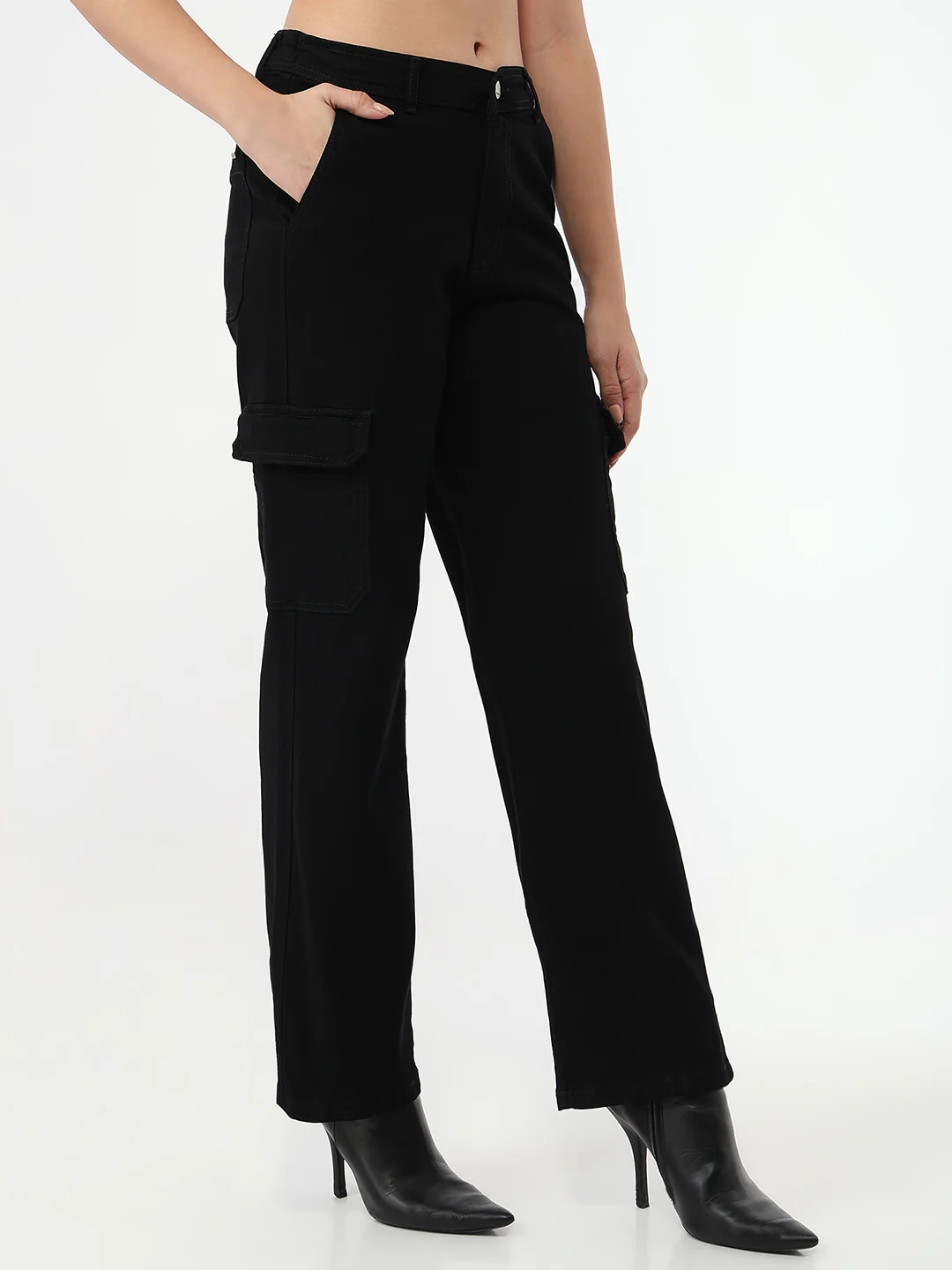 Women Black Mid-Rise Skinny Cargo - Image 4