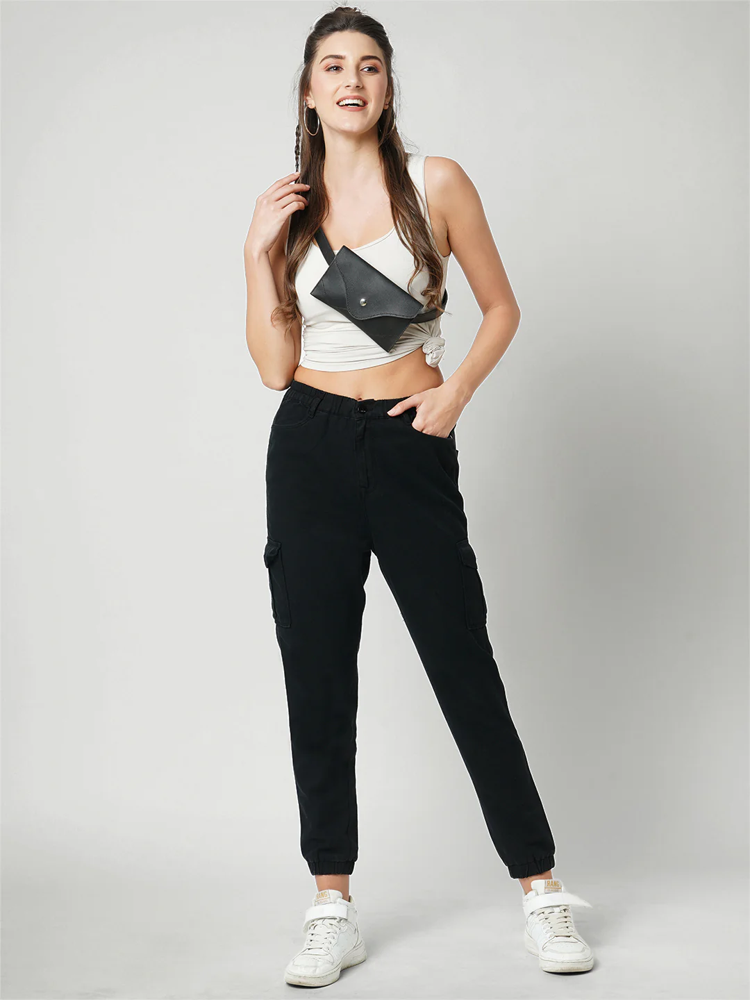 Women Black Mid-Rise Skinny Cargo