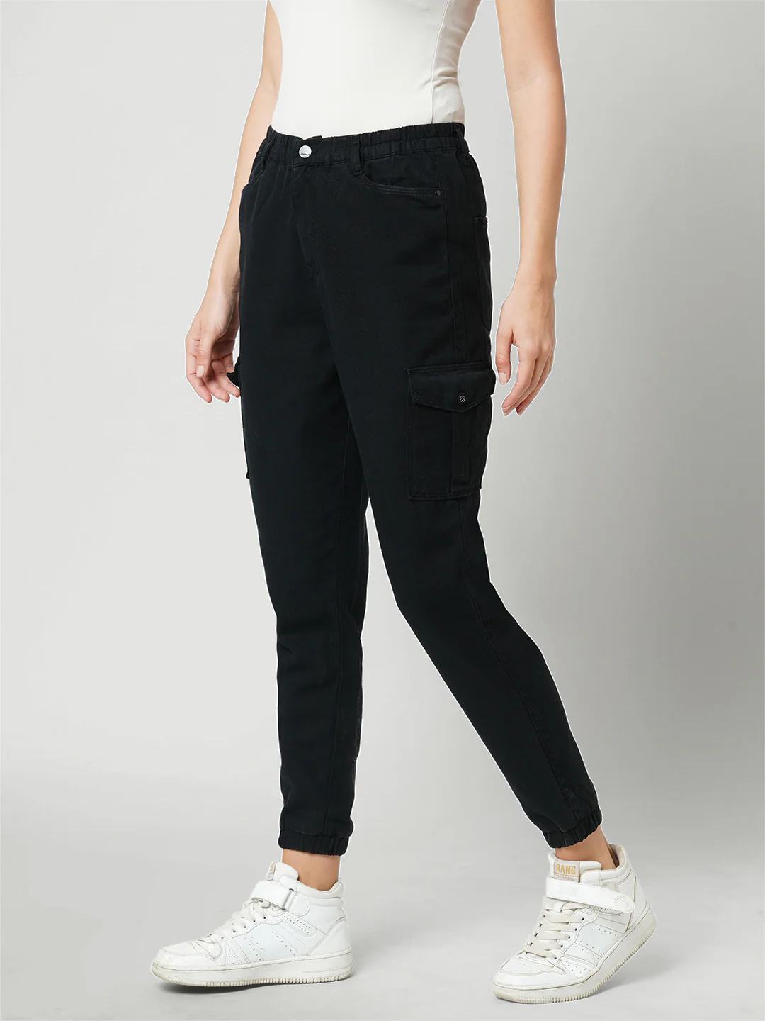 Women Black Mid-Rise Skinny Cargo - Image 5